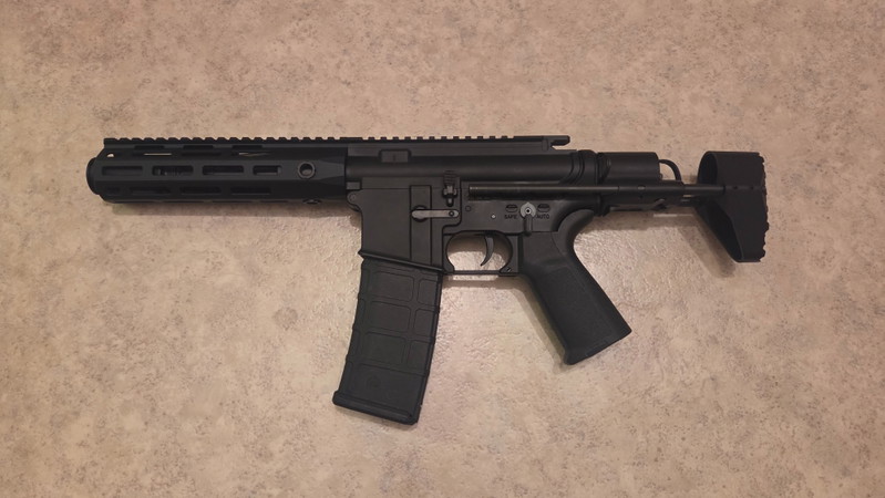 Afbeelding 1 van M4 PDW M-LOK AEG by Arcturus