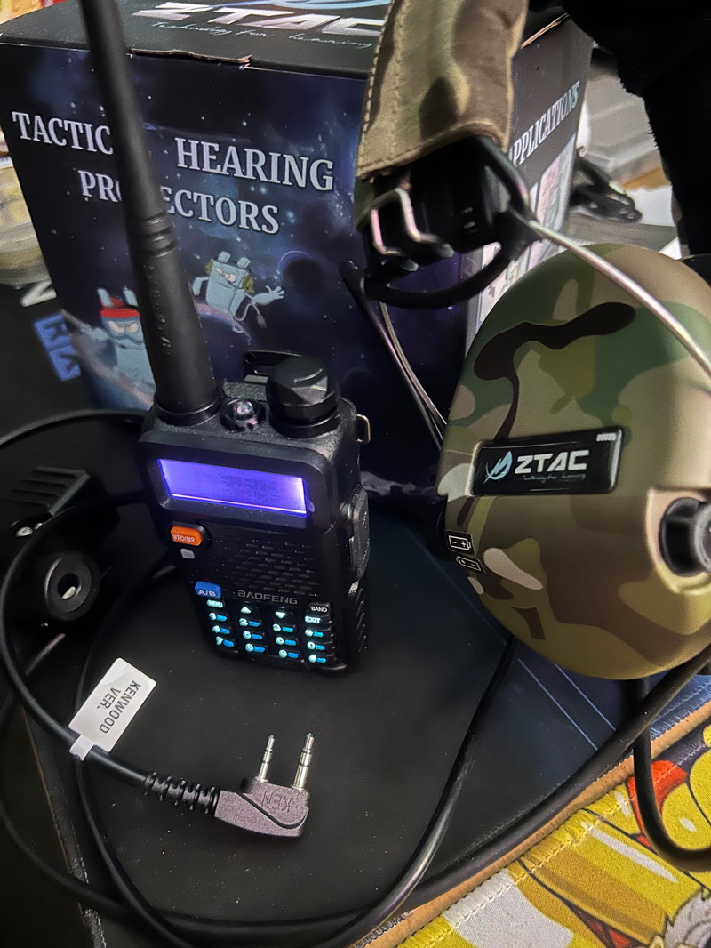 Afbeelding 1 van Ztac ptt headset als nieuw