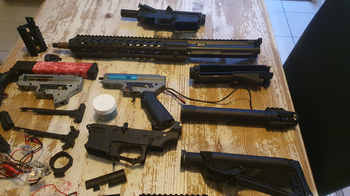 Afbeelding 2 van Grote partij airsoft onderdelen