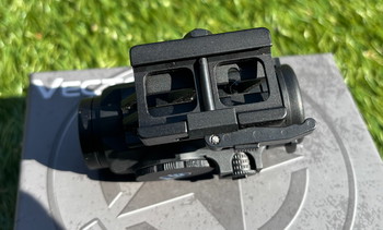 Image 8 for Vector optics maverick 4 1x20 mini mil dot
