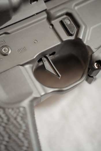 Image 2 for MCX VIRTUS High-End Custom Project | Siegetek, Brushless, Cerakote & Real Steel Parts | Absolute One-of-a-Kind
