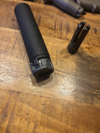 Image 2 pour Angrygun Surefire RC3 Supressor