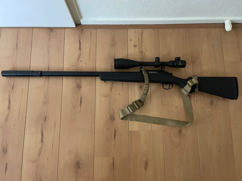 Bild 1 für SSG-10A1 met 4 magazijnen.