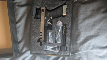 Image 4 for Vorsk vented Glock tan and black with BDS