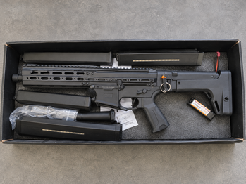 Bild 2 für Bijna nieuwe SMG stijl AEG