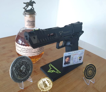 Afbeelding 5 van SPLINTERNIEUWE PIT VIPER