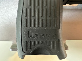 Bild 5 für Tokyo Marui MP7 A1 GBB Black ZGAN (HK Marking)