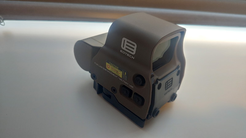 Image 1 pour Eotech 558 red dot scope - replica