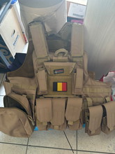 Bild für Plate carrier- zandkleurig- extra pouches