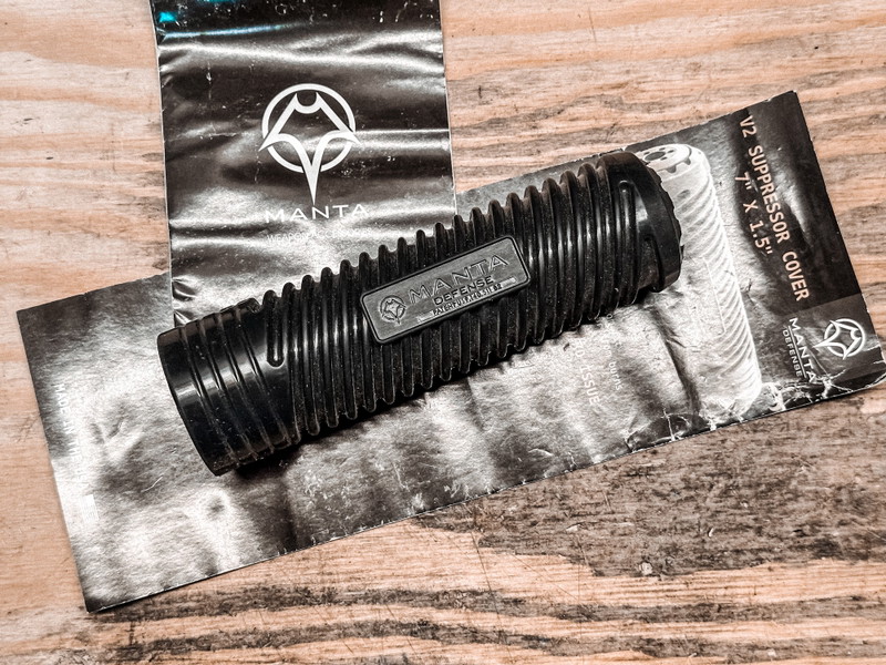 Image 1 for MANTA V2 Suppressor Cover