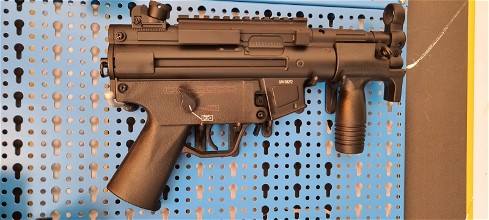 Afbeelding van Cyma MP5K blue edition (Nieuw) 110 en Cyma 366 tactical shotgun (Nieuw) 70