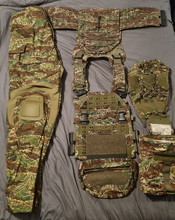 Image for Novritsch plate carrier and accessories