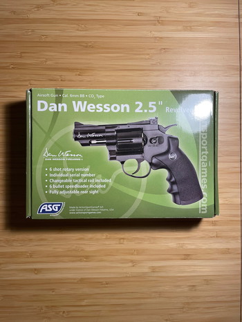 Imagen 2 de Dan Wesson 2.5