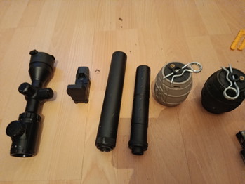 Bild 2 für Verkaufe Airsoft Waffen sowie Zubehör