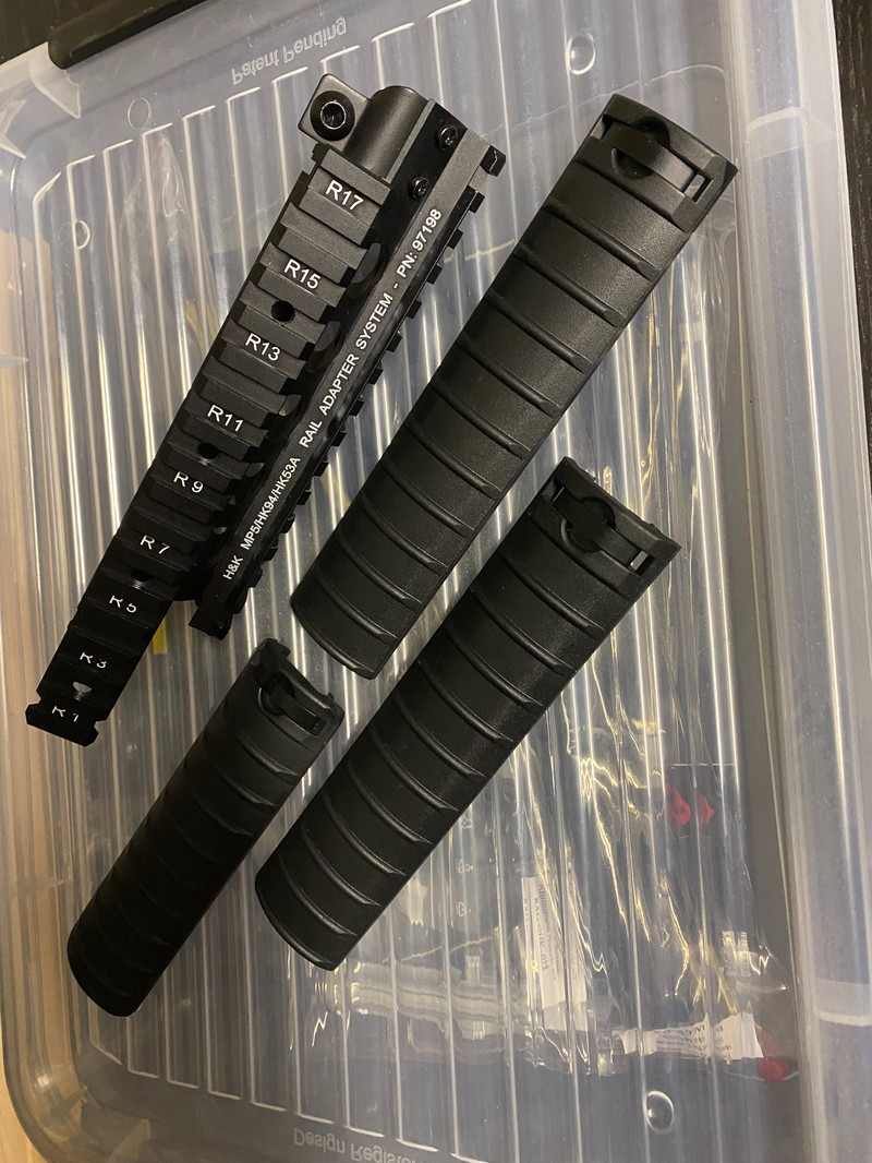 Image 1 pour Garde main RIZ pour MP5 VFC