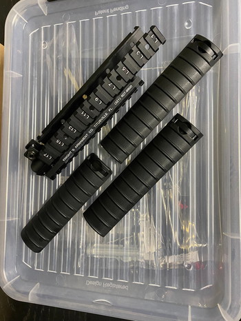 Image 2 pour Garde main RIZ pour MP5 VFC