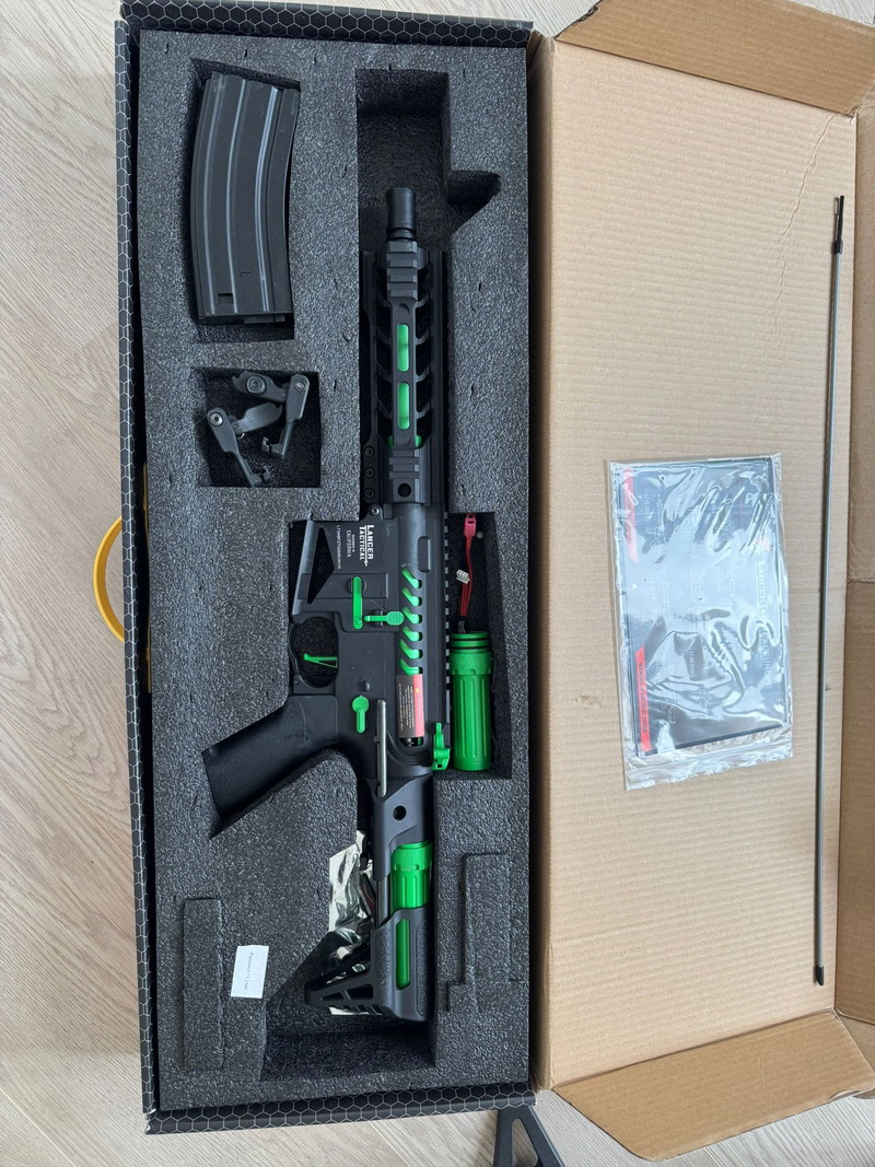 Afbeelding 1 van limited edition AEG LT-34 Proline GEN2 Enforcer Battle Hawk PDW 7