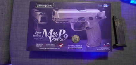 Afbeelding van Nette M&P9 van Tokyo Marui met 2 magazijnen