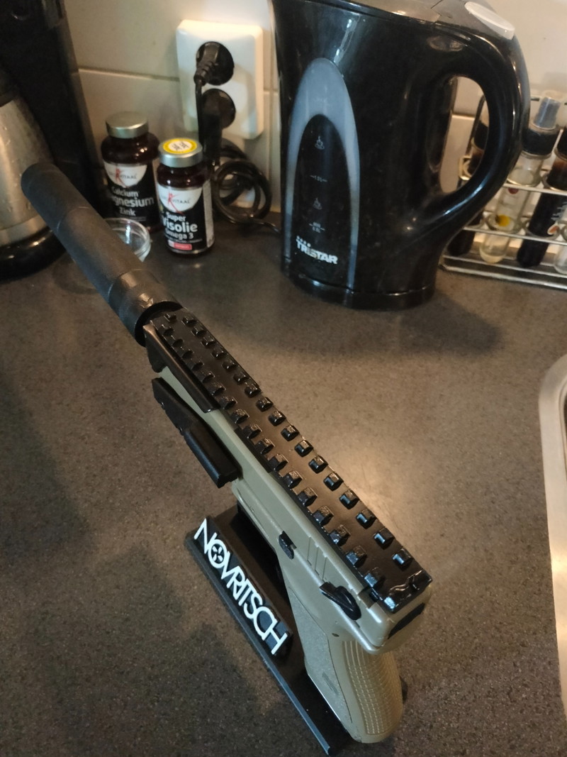 Bild 1 für Upgraded Cyma CM030 glock 18 lipo mosfet editie met enkele nieuwe tuning parts + rail en mags!