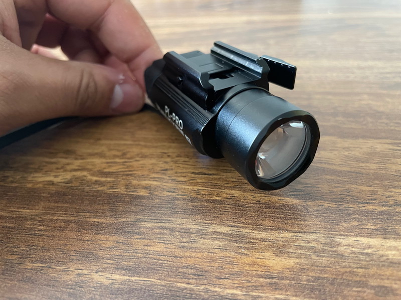 Afbeelding 1 van PL-pro olight lamp