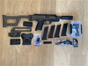 Image pour (Leuven, BE) Novritsch SSX23 Tridos Nano kit TDC + 4x green gas mags upgraded mag cap naar 27rds + DTD holster & veel meer...