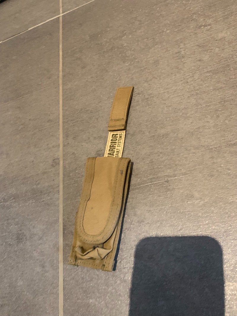 Image 1 for Multitool/small grenade pouch