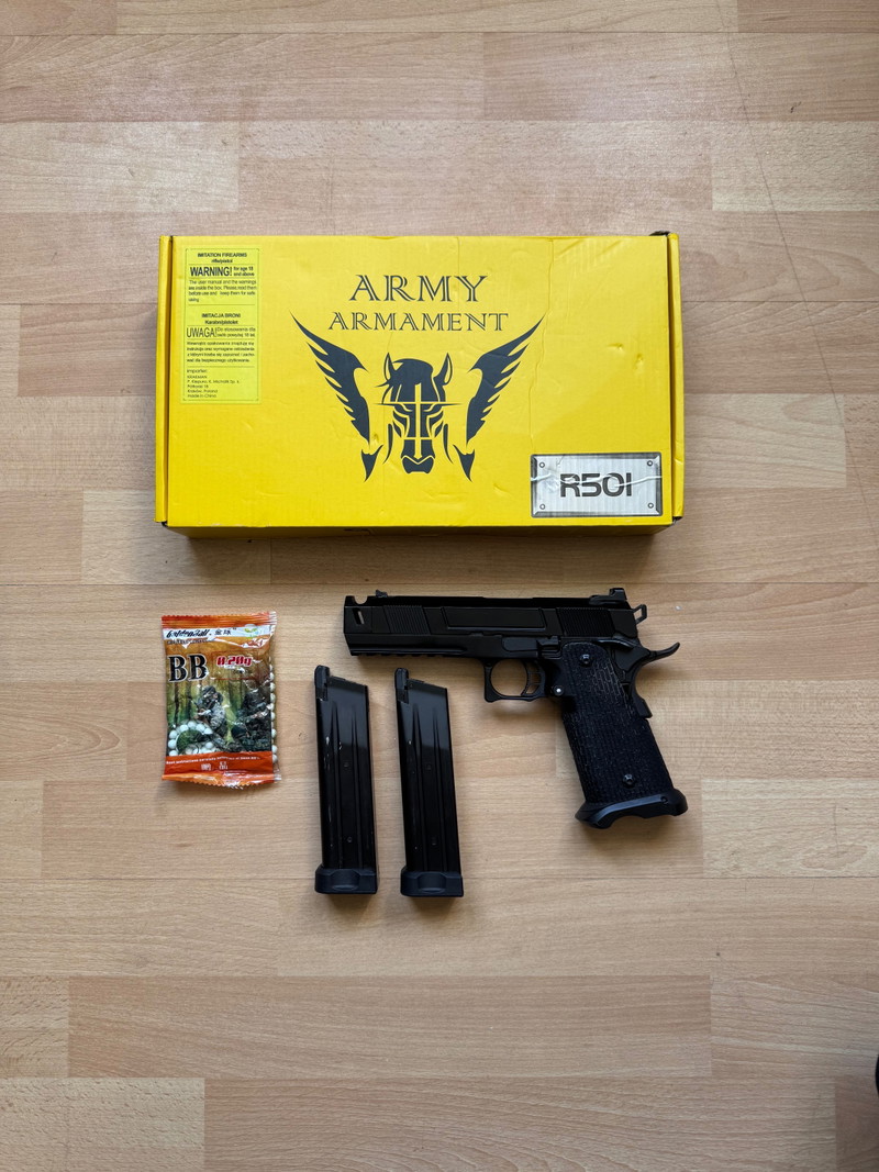 Image 1 for Army Armament R501 Hi-Capa GBB Black + 2 Magazines + Original Box