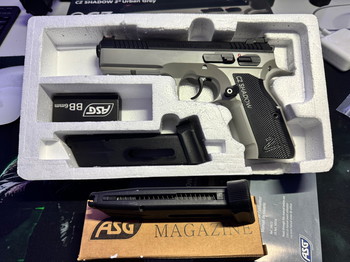 Bild 3 für NIEUWE ASG CZ SHADOW 2 (co2) URBAN GREY