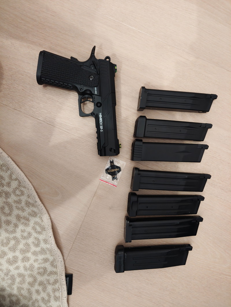 Imagen 1 de Ssp5 4.3 Inch in nieuwstaat met 8 mags en spul erbij