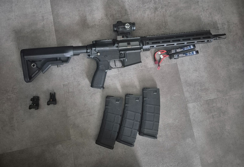 Afbeelding 1 van Ssr4 met scope mags en batterijen