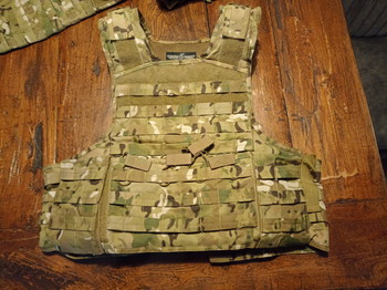 Image 2 for Invadergear multicam vest, pouches en hydration carrier