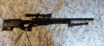 Image 2 pour Airsoft  sniper l96 spring