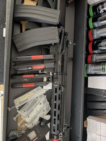 Imagen 4 de TM HK416 Delta + TM hi capa fully upgraded + gear