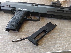 Afbeelding van Novritsch SSX 303 HPA met shotgun shell adapter