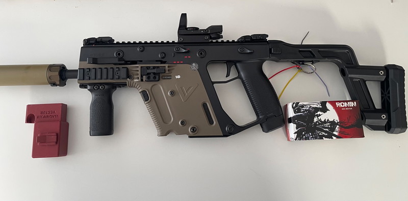 Bild 1 für Upgraded Krytac Kriss Victor Warhead PERUN