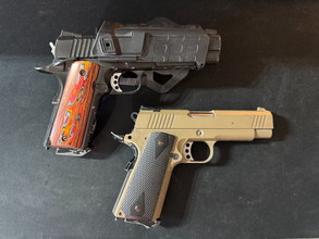 Image pour N.2 Broken 1911 for Spare Parts + Holster (TAN WE - Black Unknown)