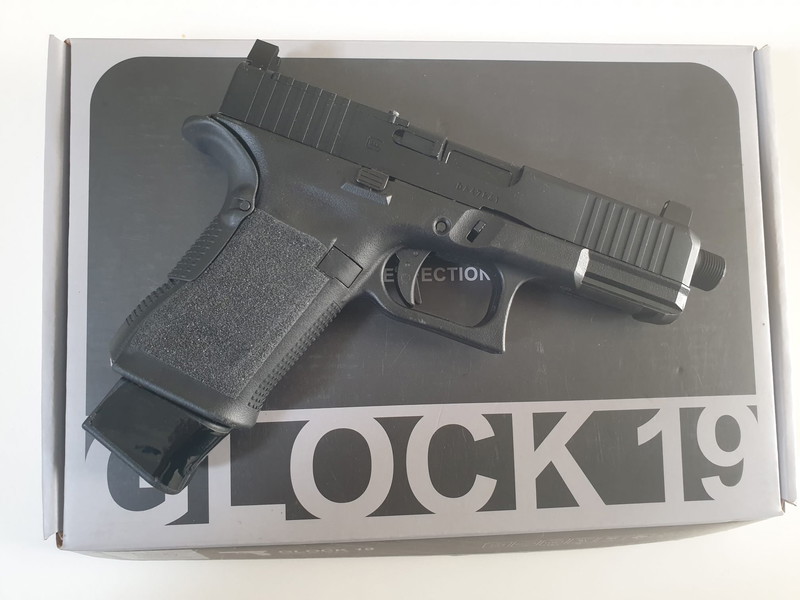 Image 1 for glock 19  gen 5 mos CO2  versie