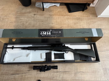 Bild 3 für Tokyo Marui M14 met extra magazijnen