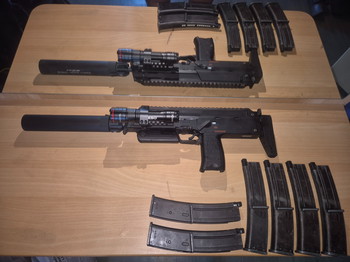 Afbeelding 2 van Tokyo Marui MP7 GBB