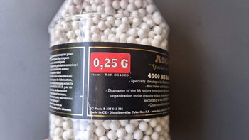 Image 2 for Pot de 4000 billes neuves 6mm 0.25g ASGK - un peu entamé