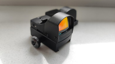 Afbeelding van Red Dot