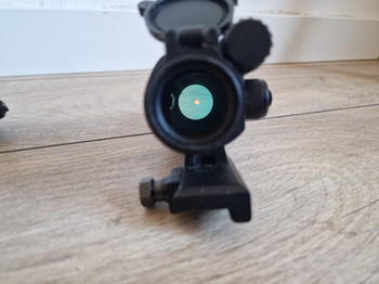 Afbeelding 2 van Red dot magnifier combo