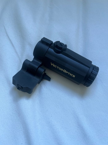 Image 2 pour Vectoroptics magnifier 3X