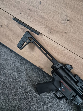 Bild 2 für Minimalistic Folding Stock for Rail