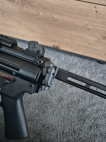 Image 3 pour Minimalistic Folding Stock for Rail