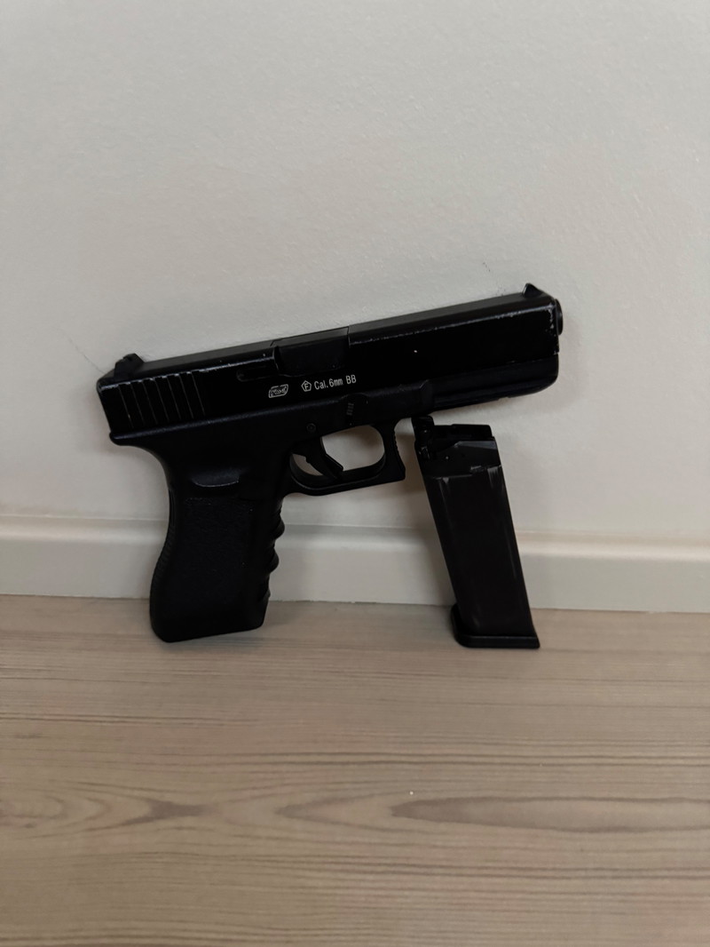 Afbeelding 1 van We glock