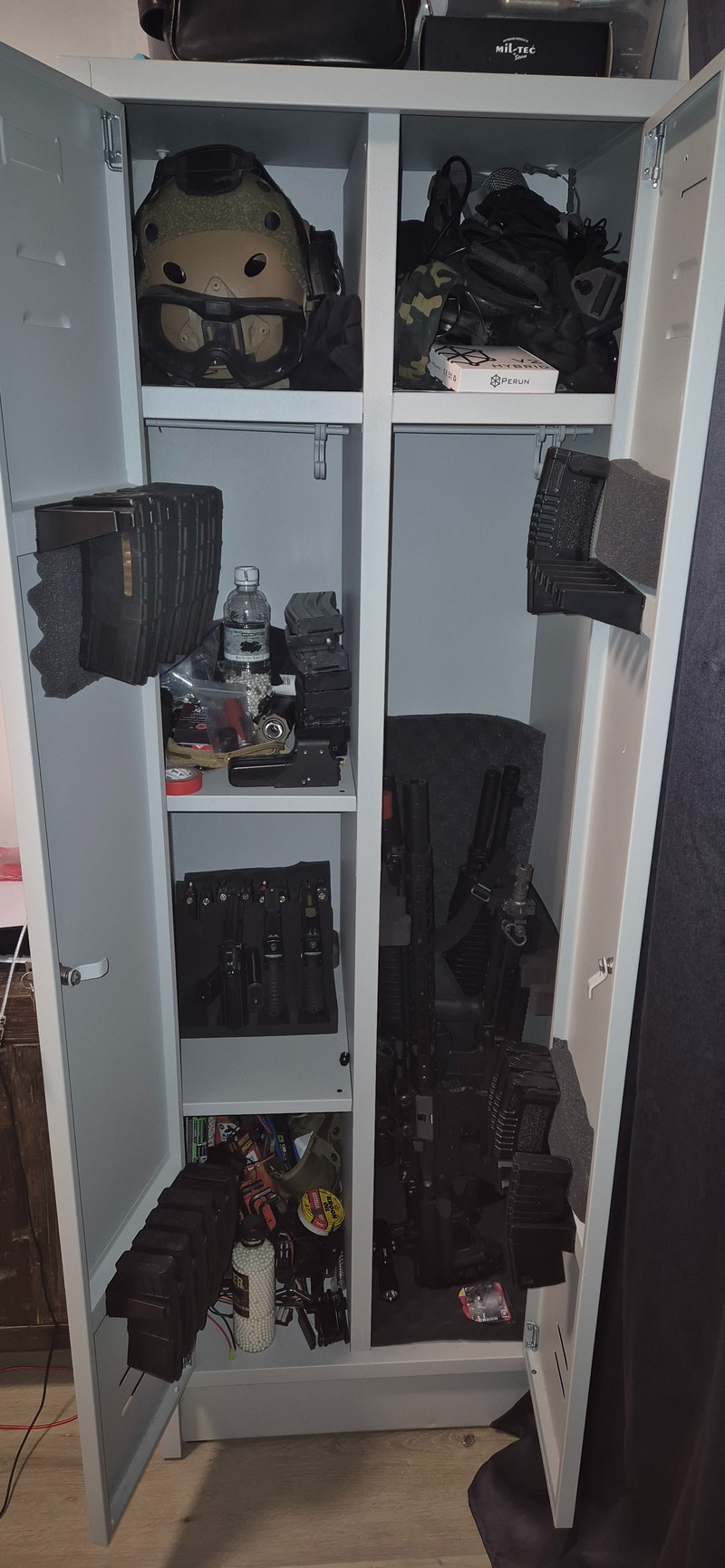 Afbeelding 1 van AIRSOFT SET COMPLEET