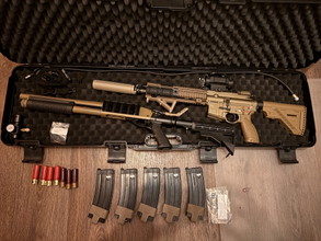 Image pour VFC HK416 Gen3 GBBR inclusief 5 magazijnen en Shotgun