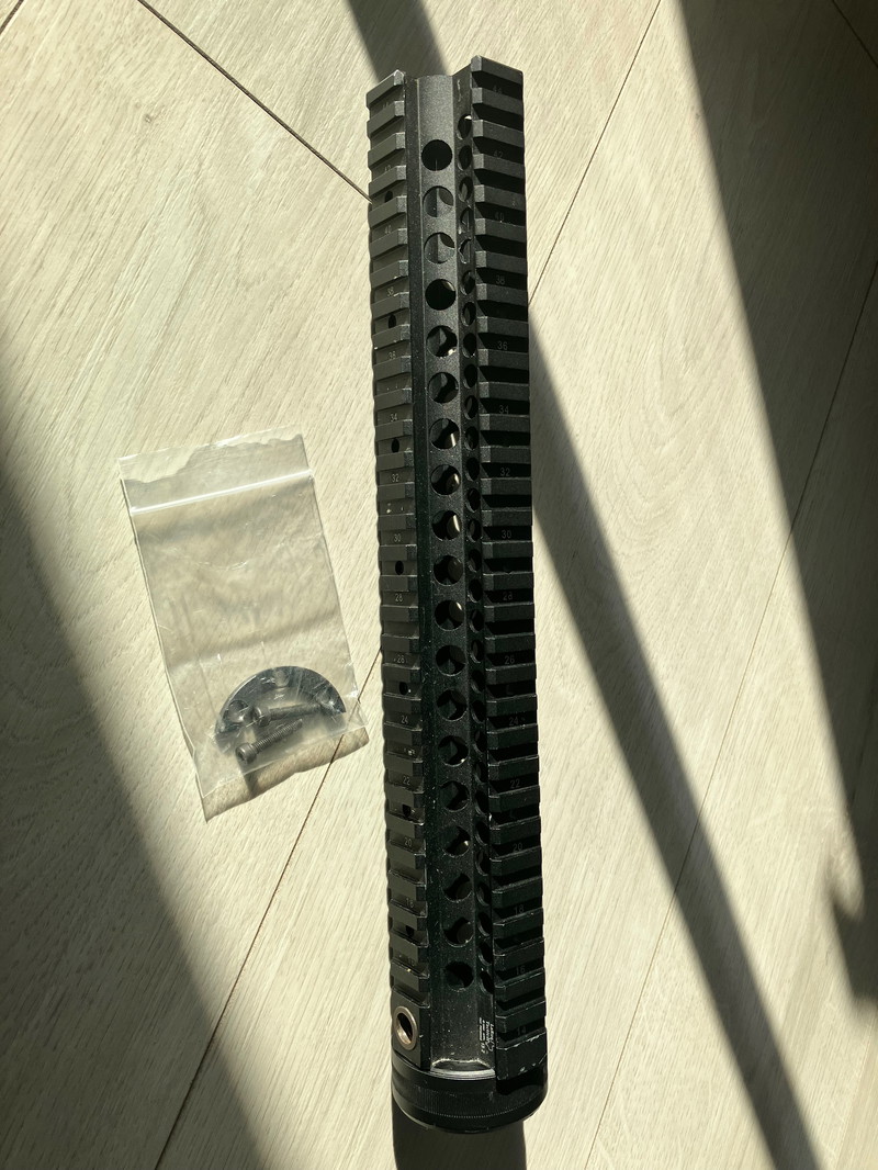 Bild 1 für CLONE Larue Tactical 13.2 Inch AEG Handguard