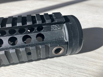 Afbeelding 2 van CLONE Larue Tactical 13.2 Inch AEG Handguard